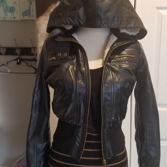 Jacket - Picture 4 of 4